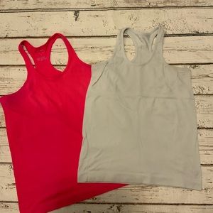 Peach Gym.Work.Play‎ Grey & Pink LOT Razorback Tank Size Small